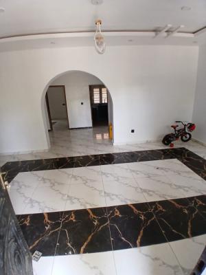 3 Bedroom Flat Upstairs, Lekki, Sangotedo, Ajah, Lagos, Flat / Apartment for Rent