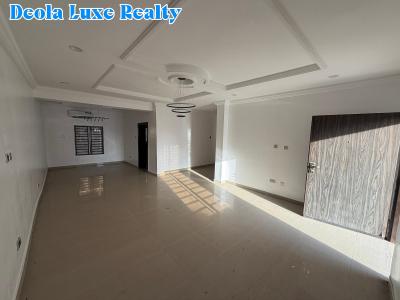 a Very Spacious 3 Bedroom Apartment in a Fully Serviced Estate, Horizon 2 Estate, Ikate, Lekki, Lagos, Flat / Apartment for Rent