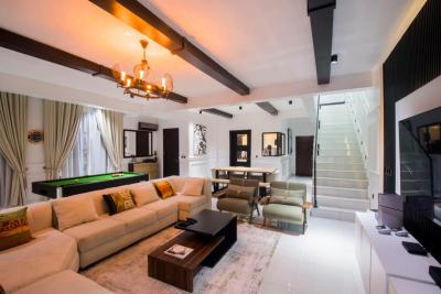 Sophisticated 3 Bedroom Maisonette with Bq, Richmond Pearl Estate, Lekki Phase 1, Lekki, Lagos, Flat / Apartment for Rent