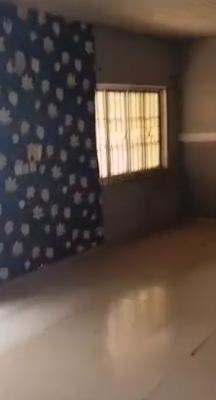 Very Spacious 3 Bedroom Flat, Surulere, Lagos, Flat / Apartment for Rent