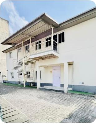 Fully Furnished and Serviced Room Self-contained on Glova Road Ikoyi., Glover Road, Ikoyi, Lagos, Self Contain (single Rooms) for Rent