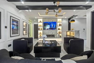 Lux 1 Bed with Ps5,private Golf Area.., Freedom Way, Lekki Phase 1, Lekki, Lagos, Flat / Apartment Short Let