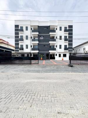 Lovely 3 Bedroom Apartment with Bq, Lekki Phase 1, Lekki Phase 1, Lekki, Lagos, Block of Flats for Sale