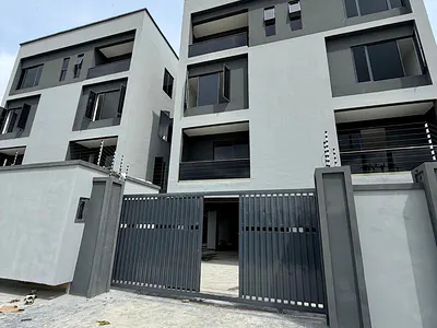 Luxury 2 Bedroom Apartment