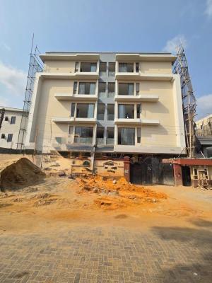 Lovely Built 2bedroom Apartment with Swimming Pool, Lekki Phase 1, Lekki, Lagos, Flat / Apartment for Sale