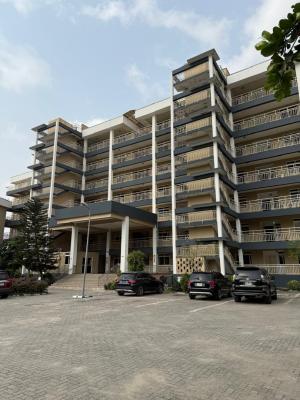 Waterfront Lekki Phase One 3 Bedroom, Off Admiralty Road, Lekki Phase One, Lekki Phase 1, Lekki, Lagos, House for Rent