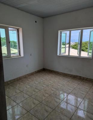Spacious 2 Bedroom Apartment, Estate on Mobil Road, Ilaje, Ajah, Lagos, Flat / Apartment for Rent