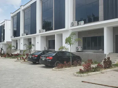 Luxury 3-Bedroom Terrace Duplex with 2-Room BQ — Maitama District, Abuja