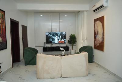 Luxury 2 Bedrooms Apartment with Ps5, Balcony and Elevator, Ikate, Lekki, Lagos, Flat / Apartment Short Let
