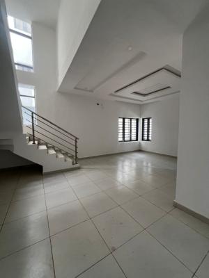 Super Spacious Master Bedroom, Lekki, Lagos, Flat / Apartment for Rent