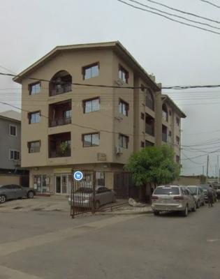3 Bedroom Office Space in a Commercial Building, Off Herbert Macaulay /off Muritala Muhammed Way, Alagomeji, Yaba, Lagos, Office Space for Rent
