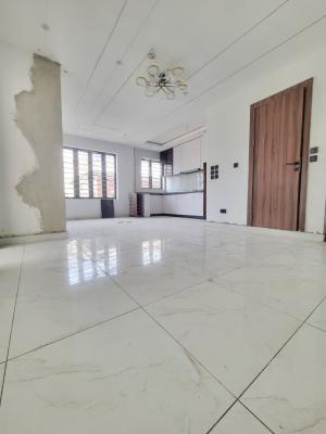 Spacious and Clean 2 Bedroom Apartment, East Estate, Agungi, Lekki, Lagos, Flat / Apartment for Sale