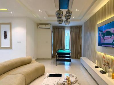 Luxury 2bed with Rooftop Pool,gym & Snooker with a Beautiful View, Lekki Phase 1, Lekki, Lagos, Flat / Apartment Short Let