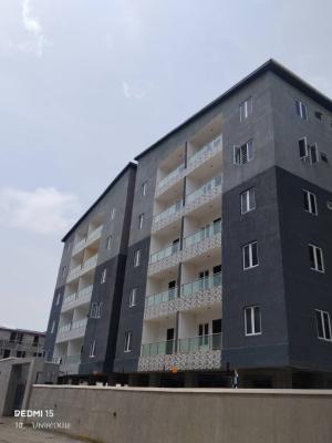2bedrooms Apartment Available, Lekki Phase 1, Lekki, Lagos, Flat / Apartment for Rent
