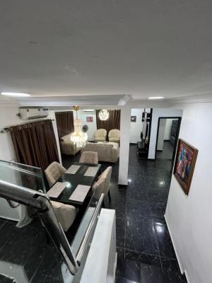 Comfy 4bedroom Apartment with 2 Sitting Room, Ikeja Gra, Ikeja, Lagos, Terraced Bungalow Short Let