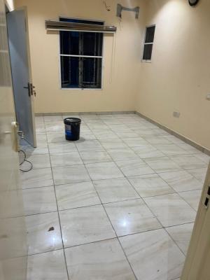 En-suite Semi Masters Bedroom in Chevron with Shared Luxury Spaces, Chevron Axis, Lekki, Lagos, Self Contain (single Rooms) for Rent