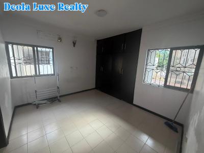 a Nice and Spacious 1 Bedrooms Apartment, Lekki Phase 1, Lekki, Lagos, Flat / Apartment for Rent