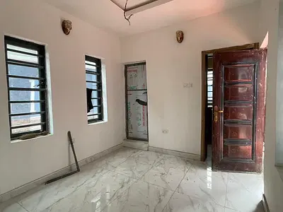 Exquisite Standard Newly Built Mini Flats