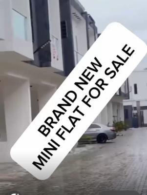 Super Distress Video Avai 1 Bedrom Apartment Upstairs Gud for Busines, Harris Drive Lekki Lagos State, Lekki, Lagos, Mini Flat (room and Parlour) for Sale