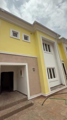 4-bedroom Semi-detached Duplex in Enl Fha Estate, Guzape, Abu, Enl Estate, Guzape District, Abuja, Semi-detached Duplex for Rent