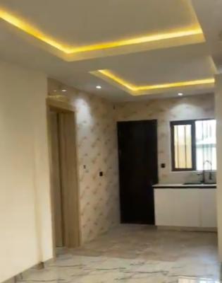 Newly Built All En-suite 2 Bed 6m X2 Years Rnt Magodo Phase 2, Gra Phase 2, Magodo, Lagos, Flat / Apartment for Rent