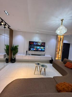 Luxury 2 Bedroom Apartment, Ikeja, Lagos, Flat / Apartment Short Let