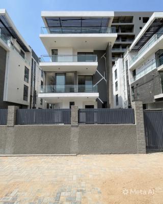 6 Bedroom Detached + Bq, Ikoyi, Lagos, Detached Duplex for Sale