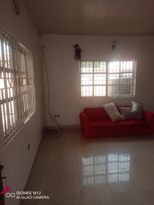 Well Maintained 1 Bedroom Apartment, Off Adewunmi Adebimpe Drive, Lekki Phase1., Lekki, Lagos, Mini Flat (room and Parlour) for Rent