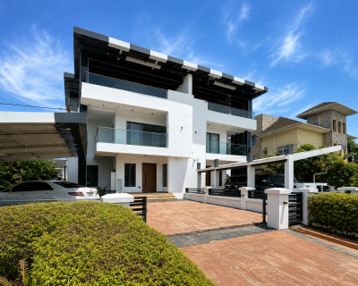 Contemporary 5 Bedroom Semi-detached Duplex with Bq, Vgc, Lekki, Lagos, Semi-detached Duplex for Rent