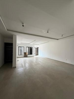 Spacious 4 Bedroom Apartment with Bq, Off Freedomway, Lekki, Lagos, Flat / Apartment for Sale