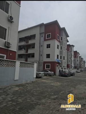 Luxury 3-bedroom Apartment with 1-room Bq, Ketu, Lagos, Flat / Apartment for Sale