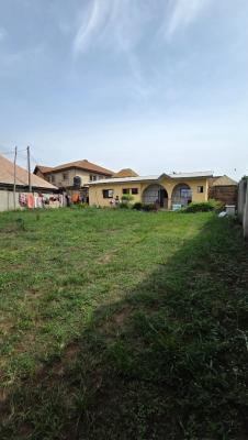 Parcel of Residential Land with a 2 Bedroom Bq, Within Progressive Estate, Off Akala Express, Oluyole Extension, Ibadan, Oyo, Residential Land for Sale