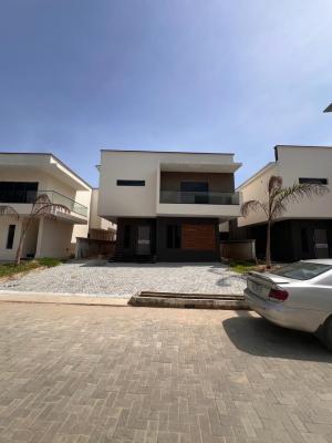 Spacious 5 Bedroom Detachedduplex Located in a Prime & Secure Environs, Spacious 5 Bedroom Detached Duplex with Private Swimming Pool, Lekki Phase 1, Lekki, Lagos, Detached Duplex for Sale