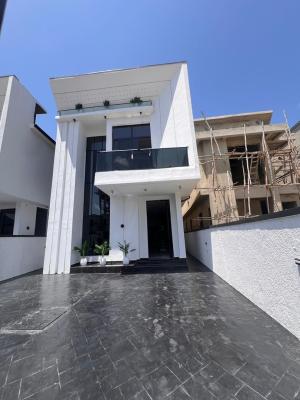 Exquisitely Design 5 Bedroom Detached in a Prime and Secure Environ, Exquisitely Design 5 Bedroom Detached in a Prime and Secure Environ, Vgc, Lekki, Lagos, Detached Duplex for Sale
