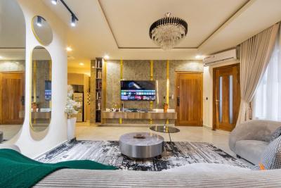 Becks-a Brand New Luxury 3 Bedroom with Gym, Balconies, Bathrobes, Victoria Island (vi), Lagos, Flat / Apartment Short Let