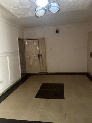 Beautiful 3 Bedroom Flat, Oriwu Street By Petrocam  Lekki Right, Lekki, Lagos, Flat / Apartment for Rent