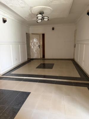 Beautiful 3 Bedroom Flat, Oriwu Street By Petrocam  Lekki Right, Lekki, Lagos, Flat / Apartment for Rent