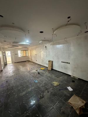 Two Bedroom Apartment, Not Far From Bannex Plaza Off Aminu Kano Street., Wuse 2, Abuja, Flat / Apartment for Rent