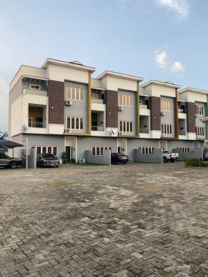 a 4-bedroom Terrace Triplex with a Room Bq, Palms Groove Court, Iyaganku Road.  Proximity: High Court, Ibadan Teni, Ibadan, Oyo, House for Rent
