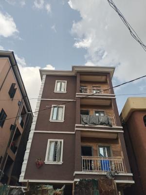 Peaceland Mini Flat, Adekunle, Adekunle, Yaba, Lagos, Mini Flat (room and Parlour) for Rent
