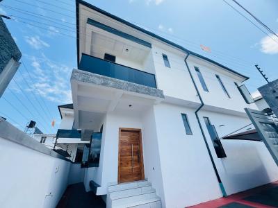 4bedroom Detached Duplex with Bq, Orchid Road, Lekki, Lagos, Detached Duplex for Sale