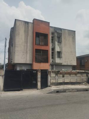 6 Units of 3 Bedrm Flats    3  Units of 2 Bedrm Flats, Surulere, Lagos, Block of Flats for Sale