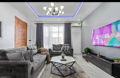 Luxurious 2 Bedroom Apartment with Excellent Features, Lekki Phase 1, Lekki, Lagos, Flat / Apartment Short Let