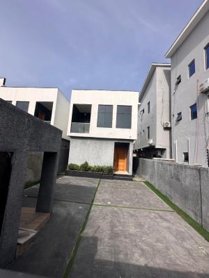 5 Bedroom Fully Detached Duplex with Bq, Ologolo, Lekki, Lagos, Detached Duplex for Sale