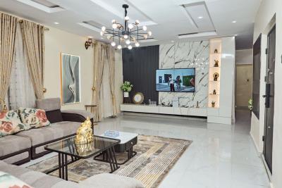 Luxury 4 Bedroom Apartment with Private Swimming Pool and Massage Chai, Inverter Ac,football and Snooker Games,standard Security Door, Ikorodu, Lagos, Flat / Apartment Short Let