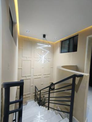 Luxury 2 Bedroom Maisonette in a Service Estate, Lekki Phase 1, Lekki, Lagos, Flat / Apartment for Rent