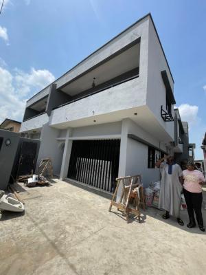 Luxurious 4 Bedroom Duplex with 2 Bq, Surulere, Adeniran Ogunsanya, Surulere, Lagos, Detached Duplex for Rent