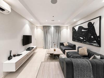 Fully Furnished & Serviced 2 Bedroom Apartment Upstairs with Gym, Pool, & Lift, Blue Water Apartment, Lekki Right, Lekki, Lagos, Flat / Apartment for Rent