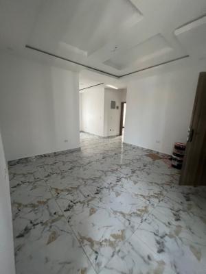Luxury Brand New 2 Bedroom Flat Upstairs, Mobil Road Ilaje, Ajah, Lagos, Flat / Apartment for Rent