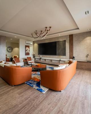 Stunning 4 Bedroom Penthouse, Admiralty Way, Lekki Phase 1, Lekki, Lagos, Flat / Apartment Short Let